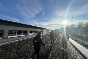 Spater wird hier ein begruntes Dach zu sehen sein